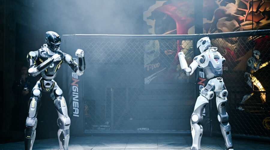 Первый турнир по свободным боям среди человекоподобных роботов Ultimate Robot Knock-out Legend URKL