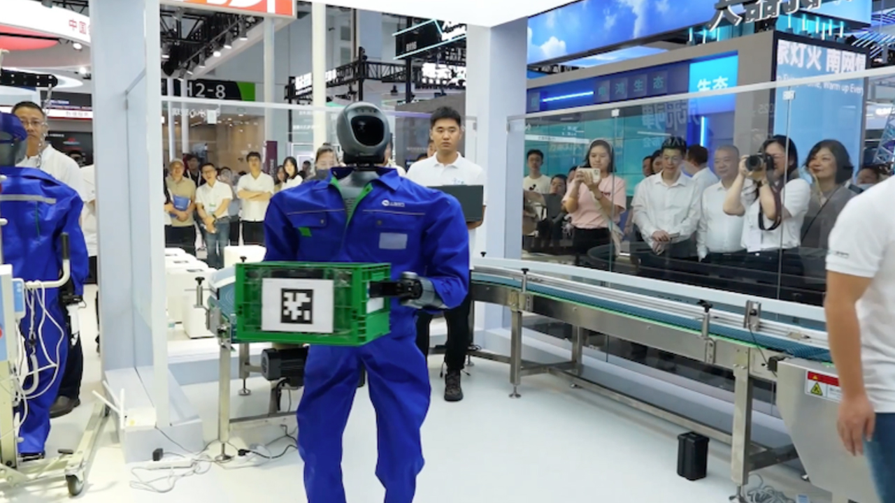 двуногий человекоподобный робот SUYUAN Shanghai Electric